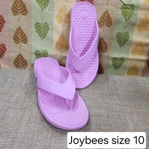 Joybees Casual Flip Comfortable, Supportive and Water Friendly - Womens 10
